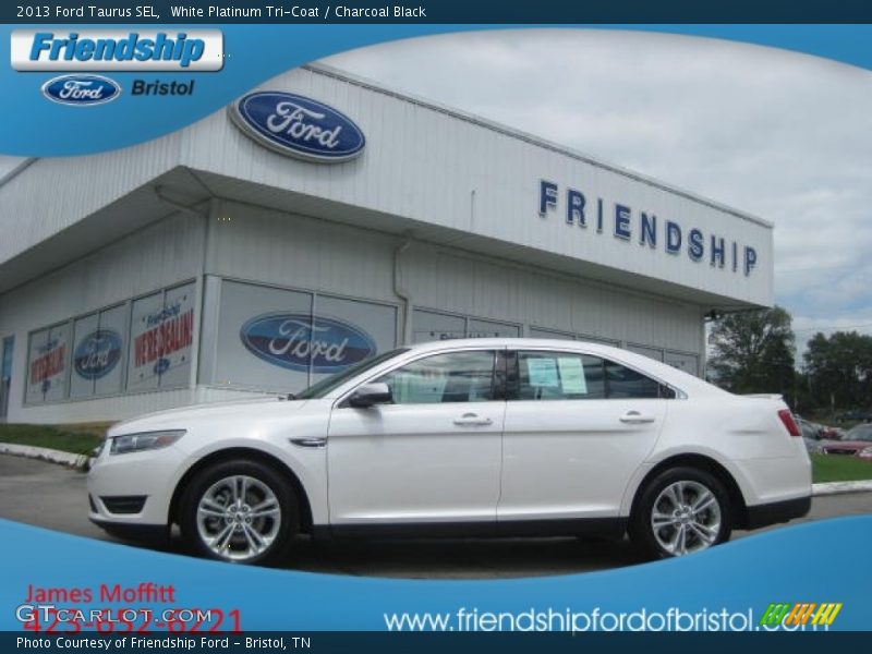 White Platinum Tri-Coat / Charcoal Black 2013 Ford Taurus SEL