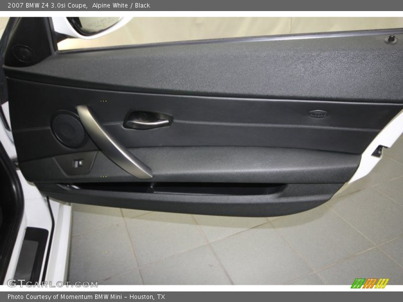 Alpine White / Black 2007 BMW Z4 3.0si Coupe