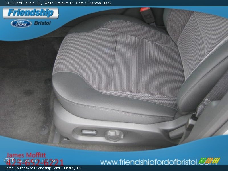 White Platinum Tri-Coat / Charcoal Black 2013 Ford Taurus SEL