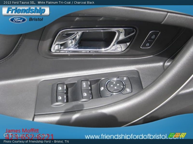 White Platinum Tri-Coat / Charcoal Black 2013 Ford Taurus SEL
