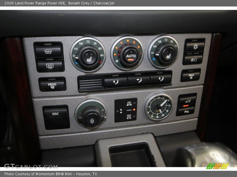 Controls of 2006 Range Rover HSE
