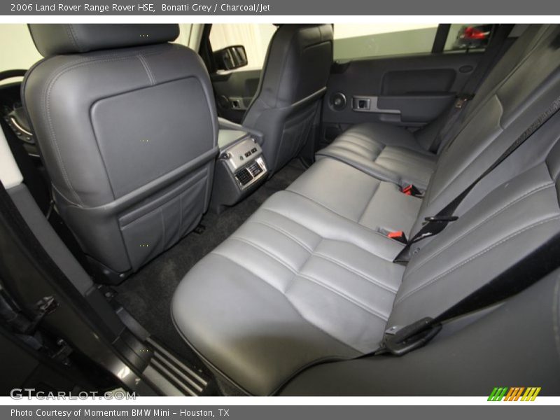 Rear Seat of 2006 Range Rover HSE