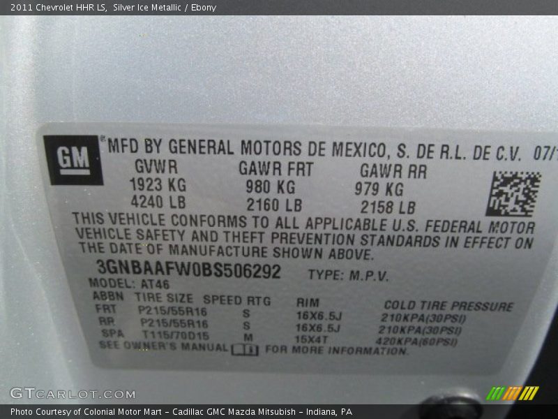 Silver Ice Metallic / Ebony 2011 Chevrolet HHR LS