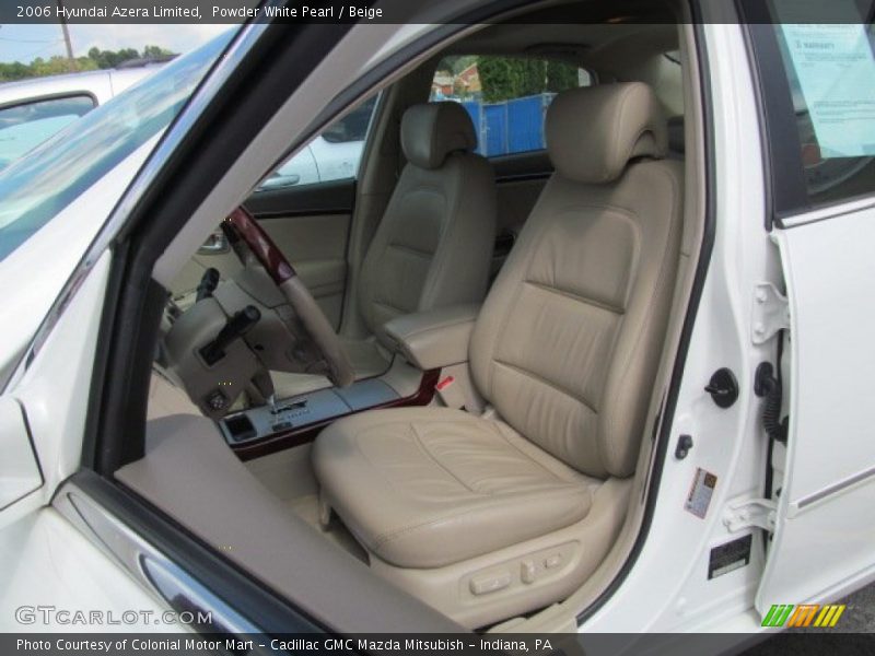 Front Seat of 2006 Azera Limited