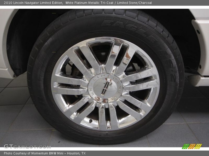 White Platinum Metallic Tri-Coat / Limited Stone/Charcoal 2010 Lincoln Navigator Limited Edition
