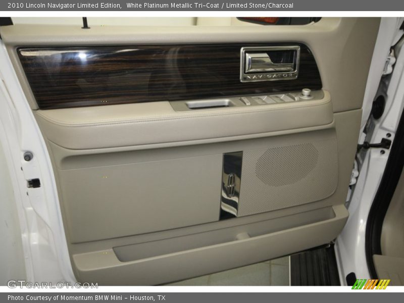 White Platinum Metallic Tri-Coat / Limited Stone/Charcoal 2010 Lincoln Navigator Limited Edition