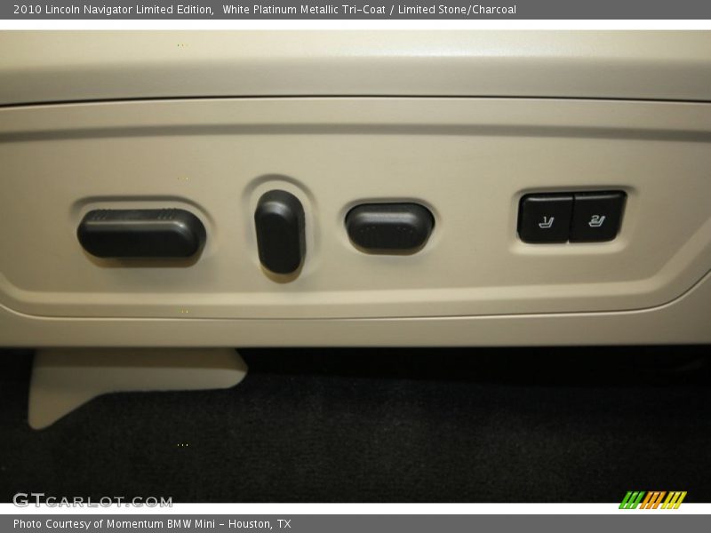 White Platinum Metallic Tri-Coat / Limited Stone/Charcoal 2010 Lincoln Navigator Limited Edition