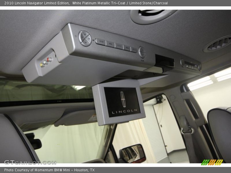 White Platinum Metallic Tri-Coat / Limited Stone/Charcoal 2010 Lincoln Navigator Limited Edition