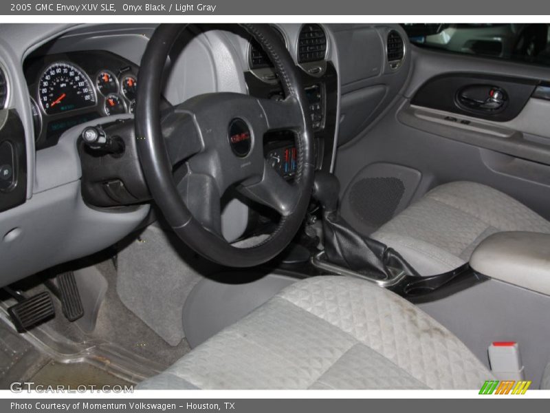 Onyx Black / Light Gray 2005 GMC Envoy XUV SLE