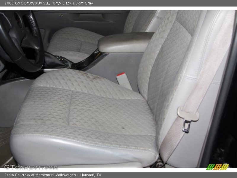 Onyx Black / Light Gray 2005 GMC Envoy XUV SLE