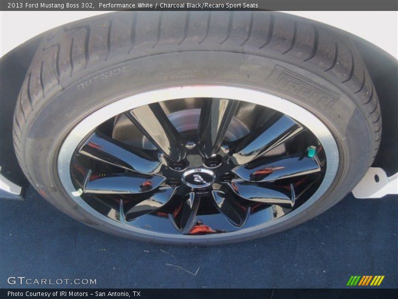  2013 Mustang Boss 302 Wheel