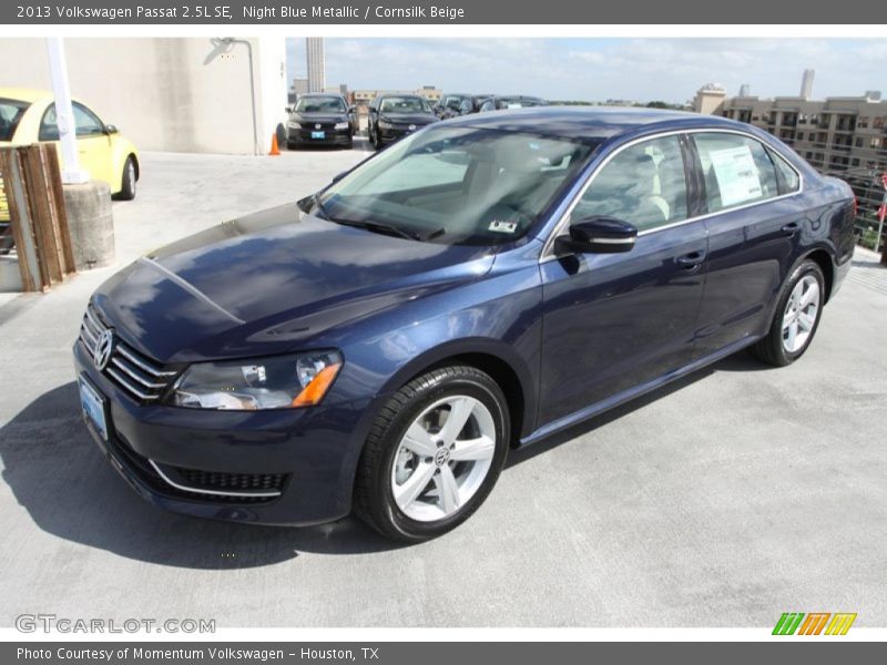 Night Blue Metallic / Cornsilk Beige 2013 Volkswagen Passat 2.5L SE