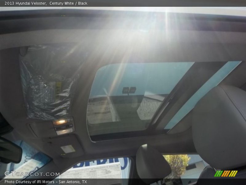 Century White / Black 2013 Hyundai Veloster