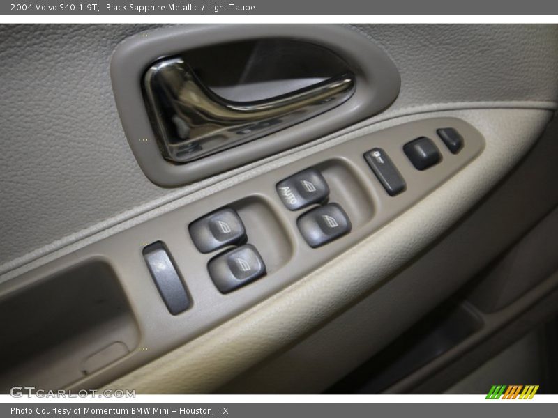 Black Sapphire Metallic / Light Taupe 2004 Volvo S40 1.9T