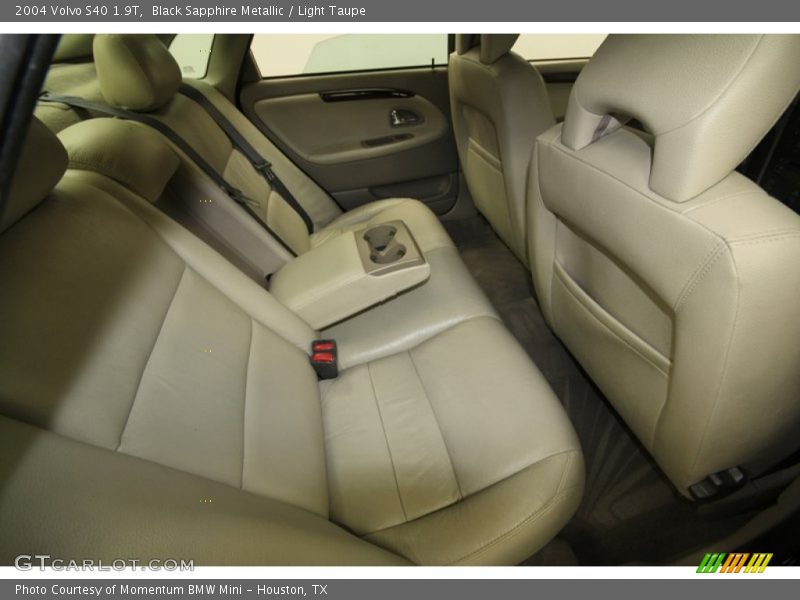 Black Sapphire Metallic / Light Taupe 2004 Volvo S40 1.9T