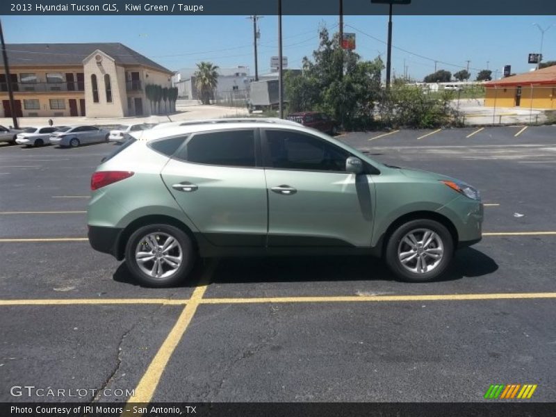 Kiwi Green / Taupe 2013 Hyundai Tucson GLS