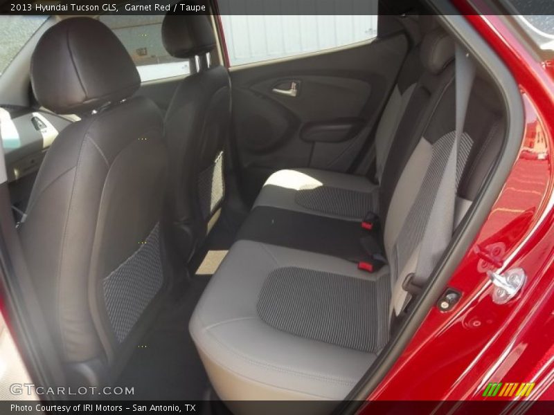 Garnet Red / Taupe 2013 Hyundai Tucson GLS