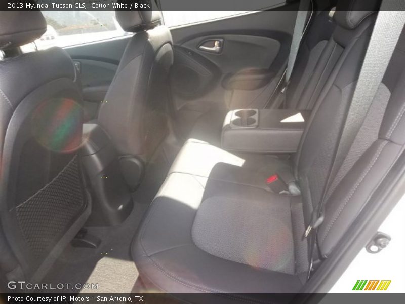 Cotton White / Black 2013 Hyundai Tucson GLS