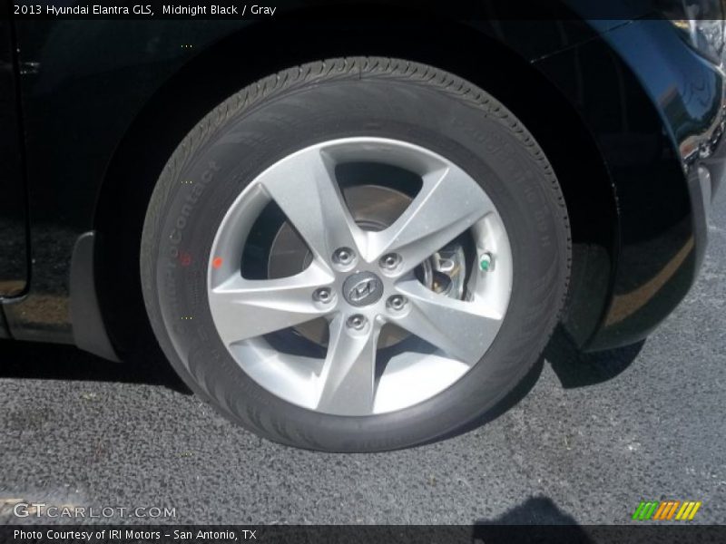 Midnight Black / Gray 2013 Hyundai Elantra GLS