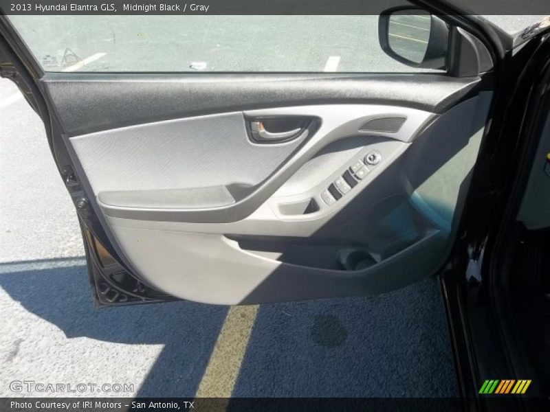 Midnight Black / Gray 2013 Hyundai Elantra GLS