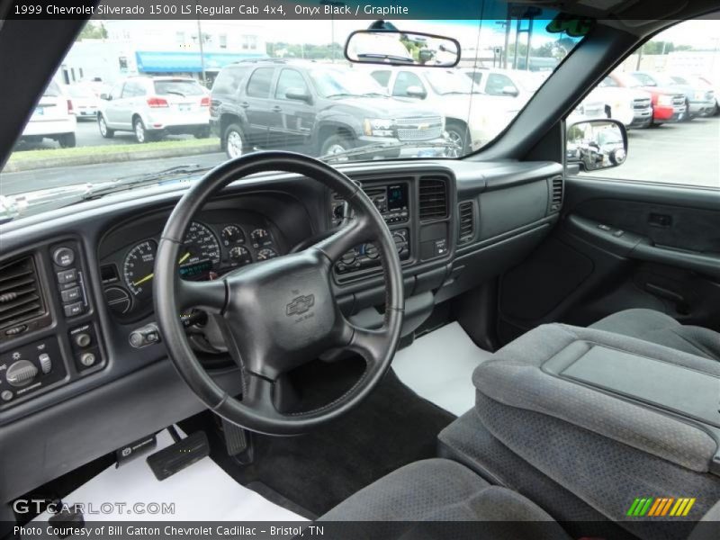 Onyx Black / Graphite 1999 Chevrolet Silverado 1500 LS Regular Cab 4x4
