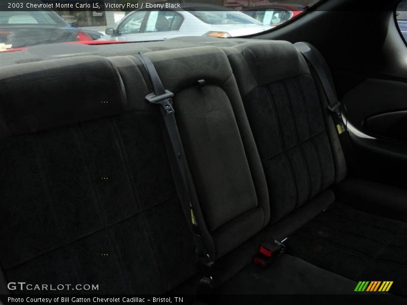 Victory Red / Ebony Black 2003 Chevrolet Monte Carlo LS