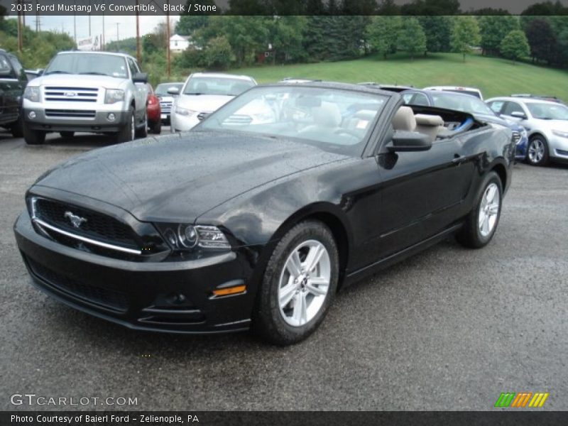 Front 3/4 View of 2013 Mustang V6 Convertible