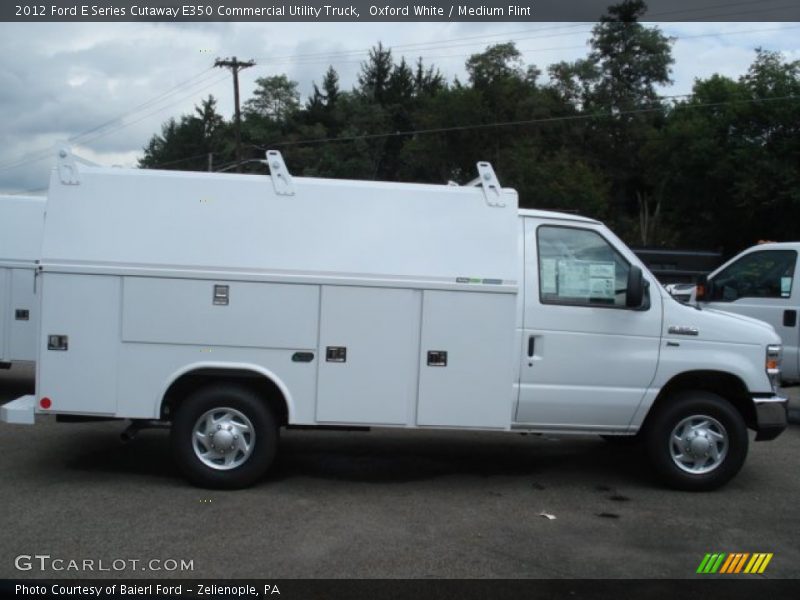  2012 E Series Cutaway E350 Commercial Utility Truck Oxford White