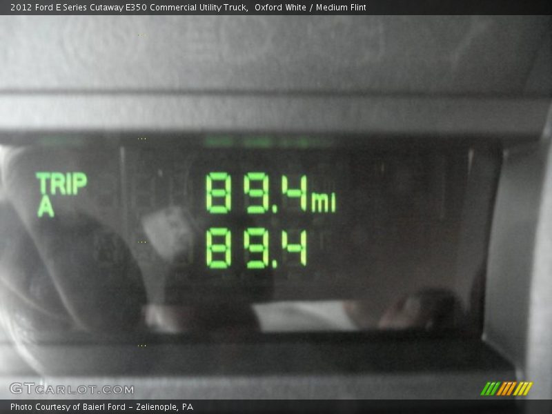 Oxford White / Medium Flint 2012 Ford E Series Cutaway E350 Commercial Utility Truck