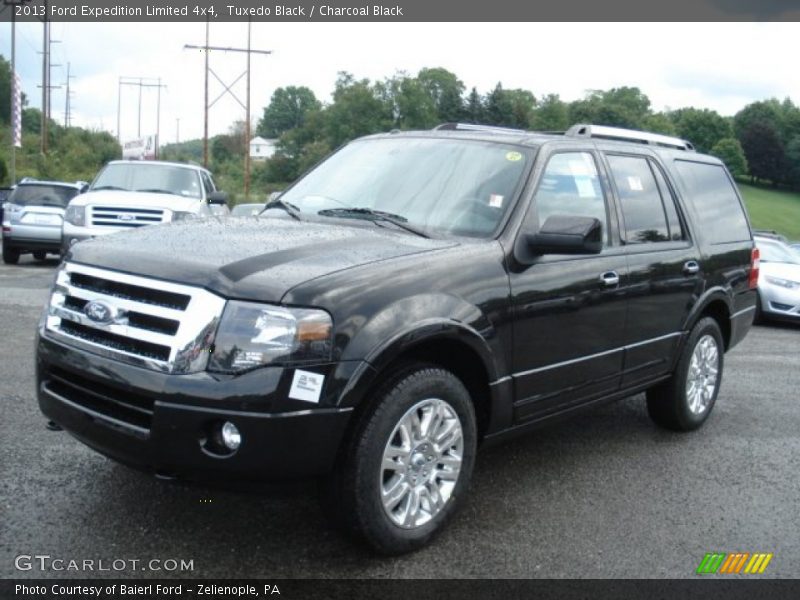 Front 3/4 View of 2013 Expedition Limited 4x4