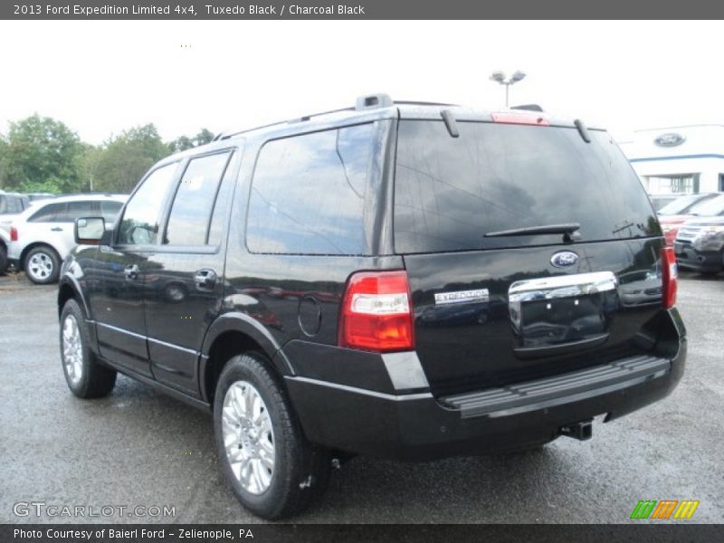 Tuxedo Black / Charcoal Black 2013 Ford Expedition Limited 4x4
