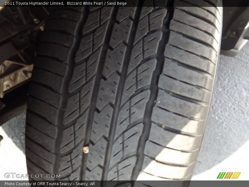 Blizzard White Pearl / Sand Beige 2011 Toyota Highlander Limited