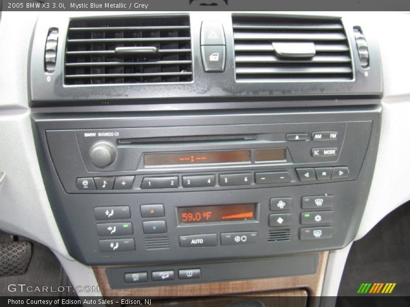 Controls of 2005 X3 3.0i