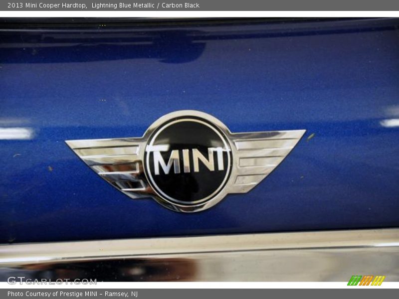 Lightning Blue Metallic / Carbon Black 2013 Mini Cooper Hardtop