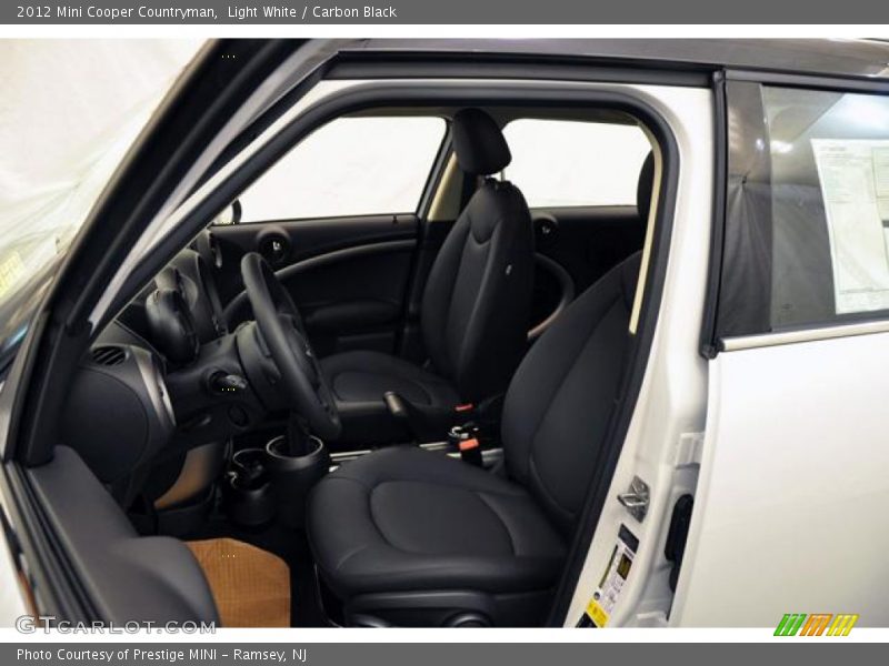 Light White / Carbon Black 2012 Mini Cooper Countryman