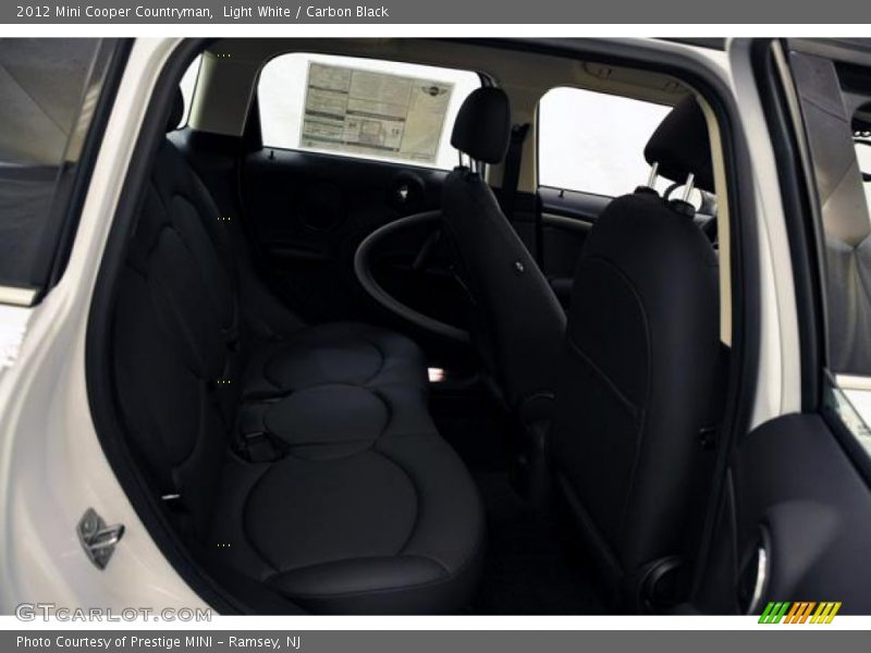 Light White / Carbon Black 2012 Mini Cooper Countryman