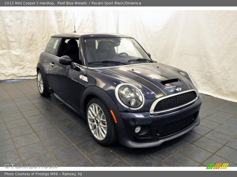 Front 3/4 View of 2013 Cooper S Hardtop