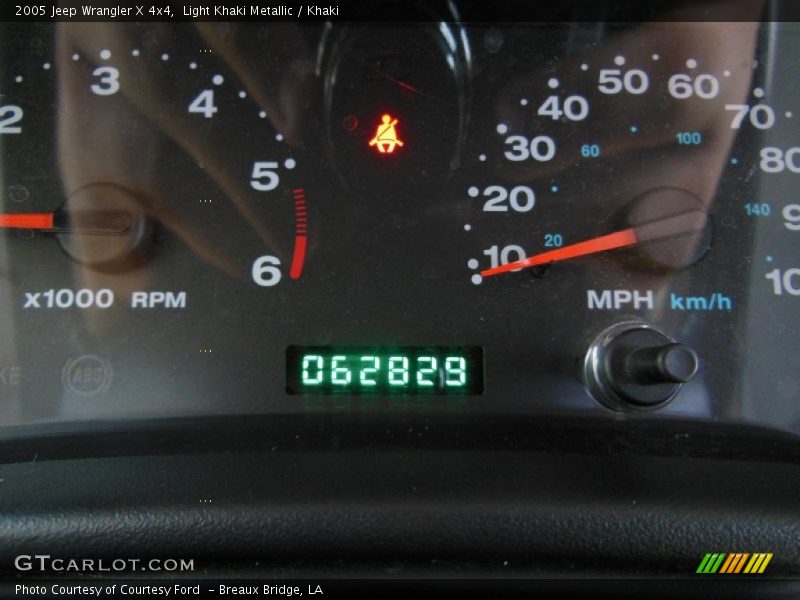 Light Khaki Metallic / Khaki 2005 Jeep Wrangler X 4x4