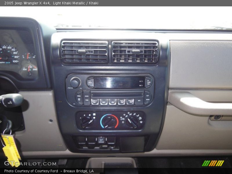 Light Khaki Metallic / Khaki 2005 Jeep Wrangler X 4x4