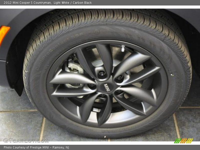 Light White / Carbon Black 2012 Mini Cooper S Countryman