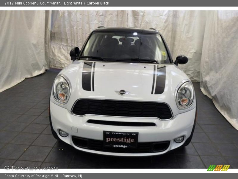 Light White / Carbon Black 2012 Mini Cooper S Countryman