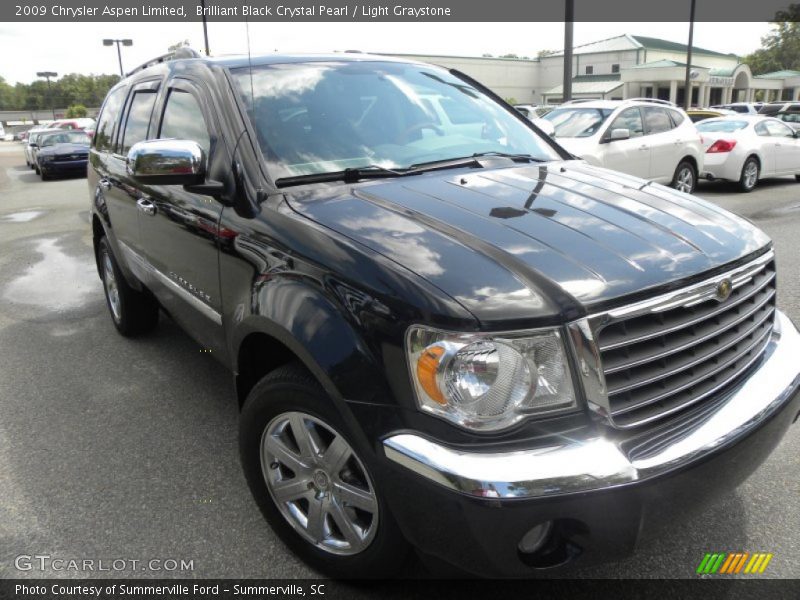 Brilliant Black Crystal Pearl / Light Graystone 2009 Chrysler Aspen Limited