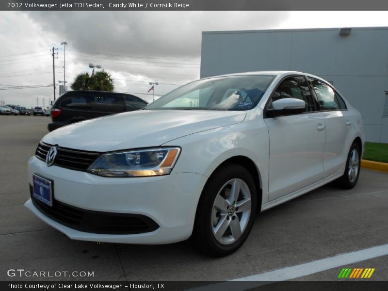 Candy White / Cornsilk Beige 2012 Volkswagen Jetta TDI Sedan
