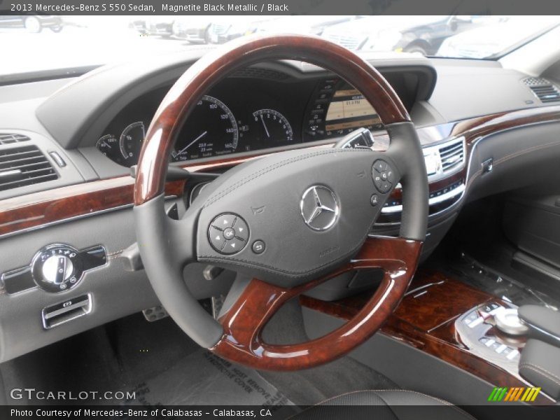  2013 S 550 Sedan Steering Wheel