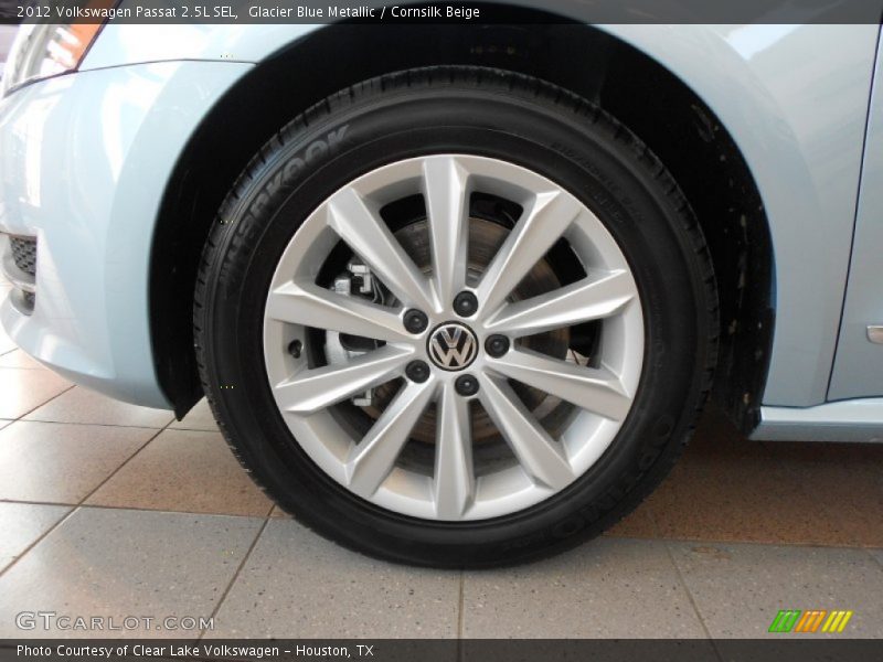 Glacier Blue Metallic / Cornsilk Beige 2012 Volkswagen Passat 2.5L SEL