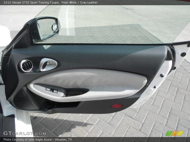 Door Panel of 2010 370Z Sport Touring Coupe