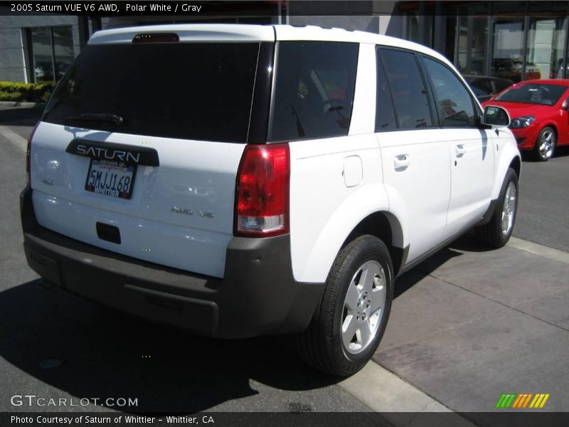 Polar White / Gray 2005 Saturn VUE V6 AWD
