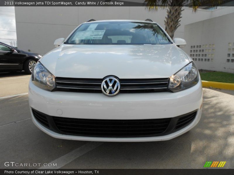 Candy White / Cornsilk Beige 2013 Volkswagen Jetta TDI SportWagen