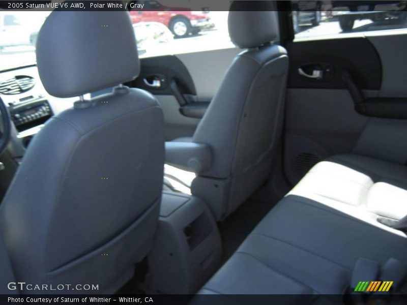 Polar White / Gray 2005 Saturn VUE V6 AWD