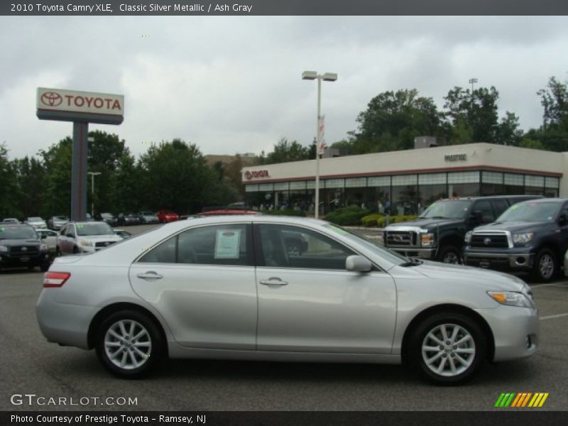 Classic Silver Metallic / Ash Gray 2010 Toyota Camry XLE